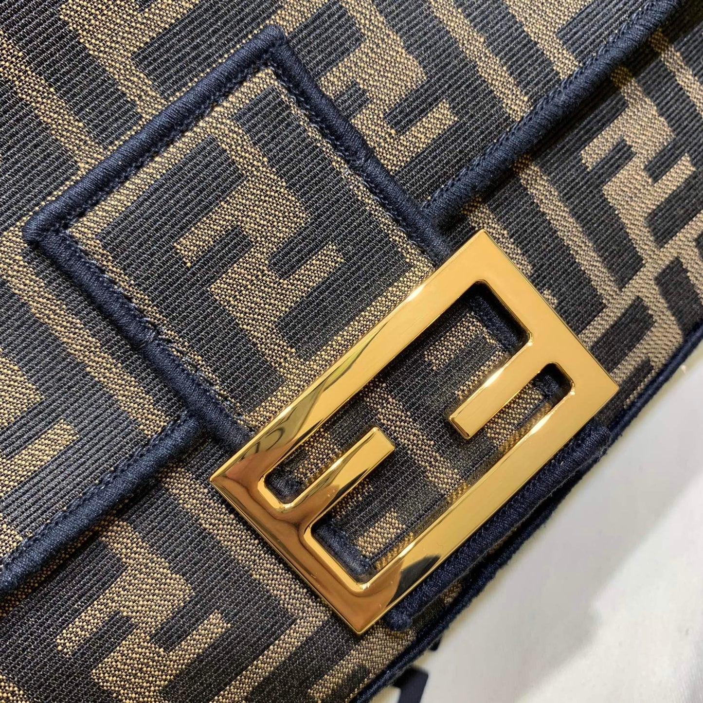 Baguette Bag