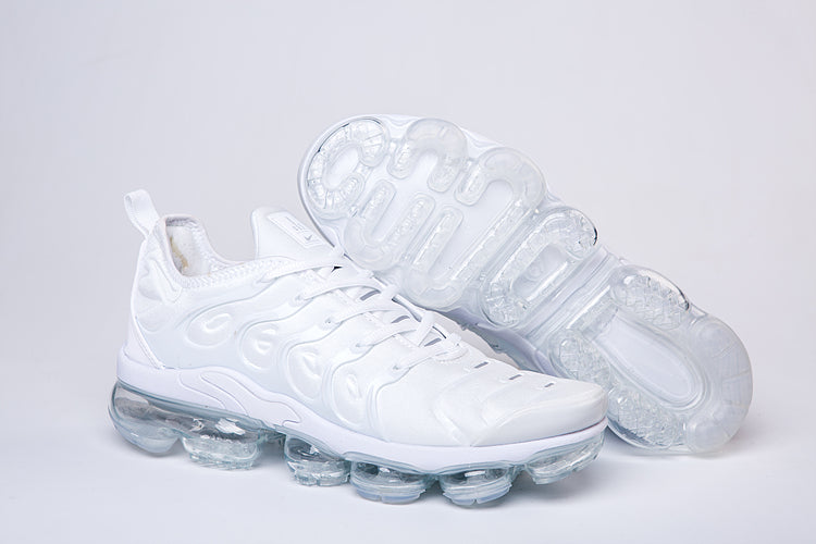 Vapormax Plus - whatever on