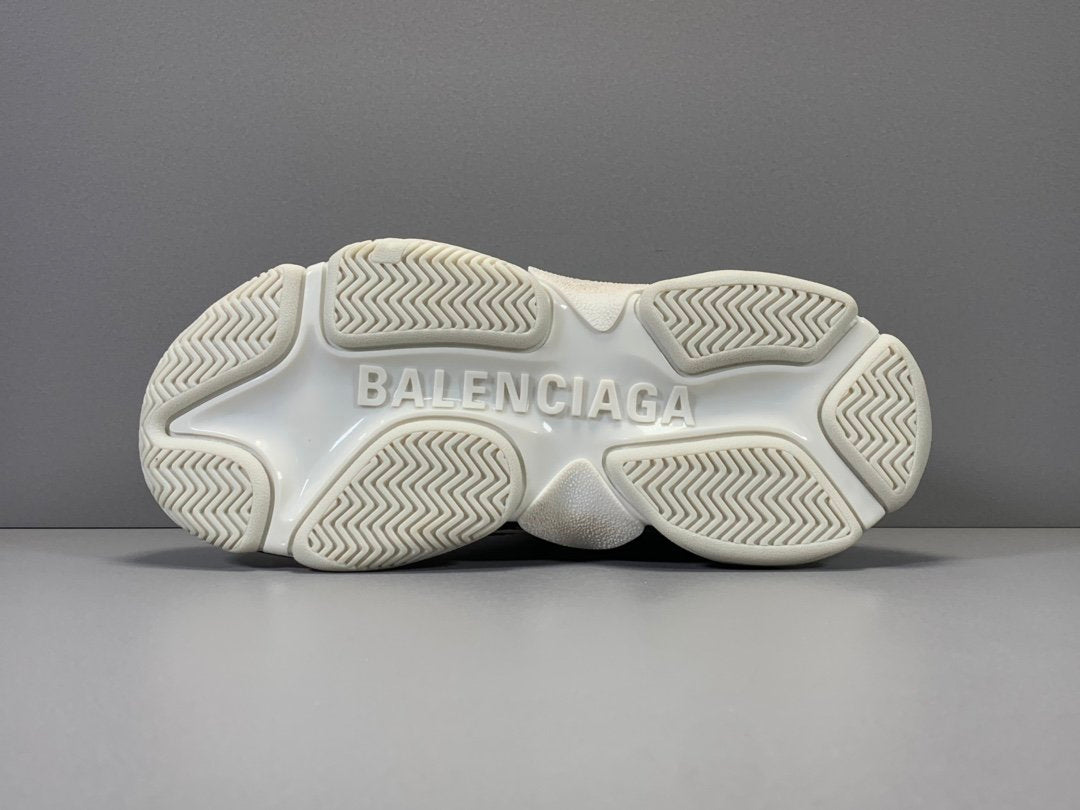 Triple s green and white solid sole - whatever on