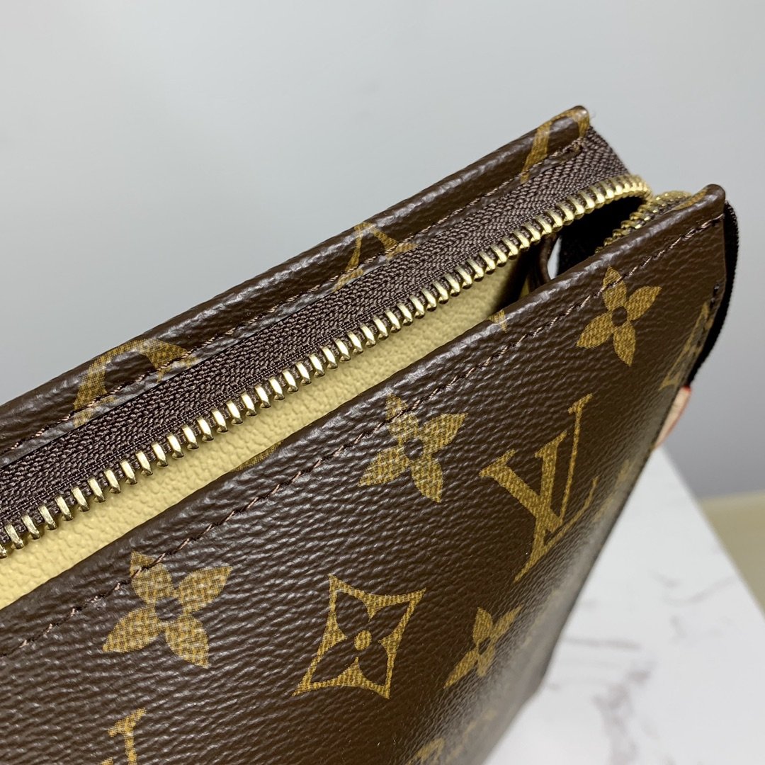 LV monogram clutch - whatever on