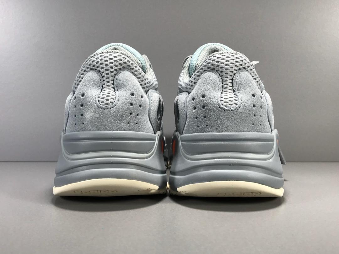 700 V2 “INERTI“ - whatever on