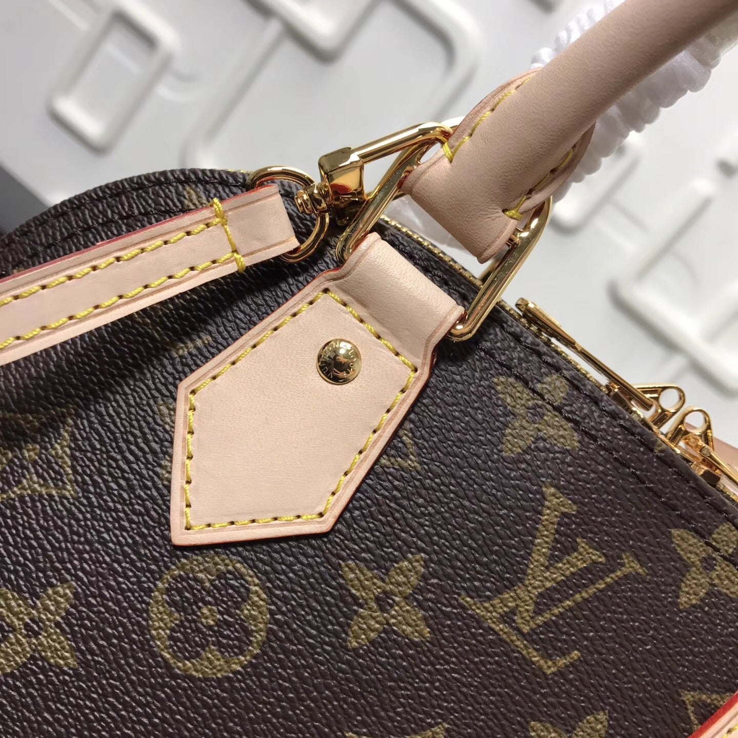 ALMA BB Handbag M53152