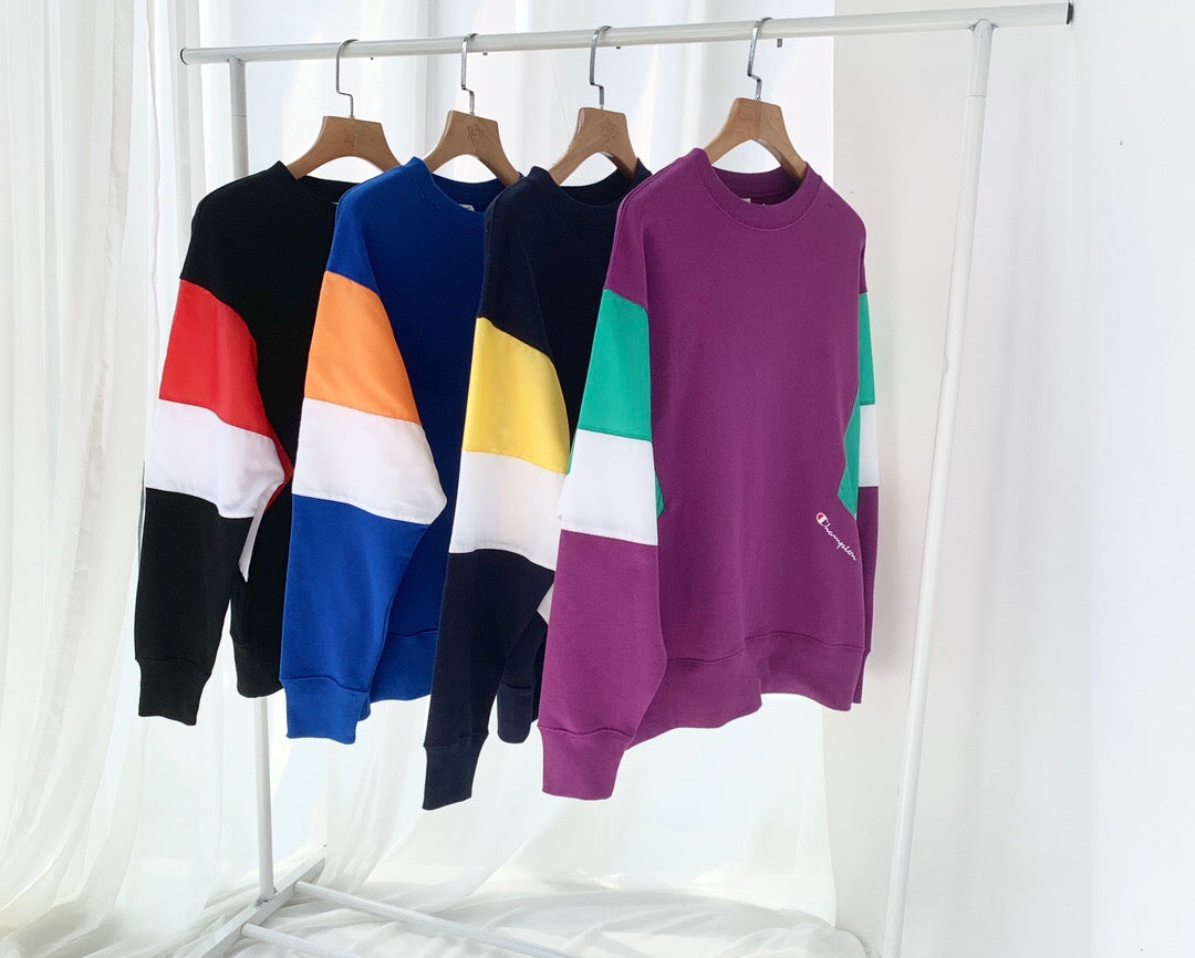 C  Three Colours Sweatshirt - whatever on 