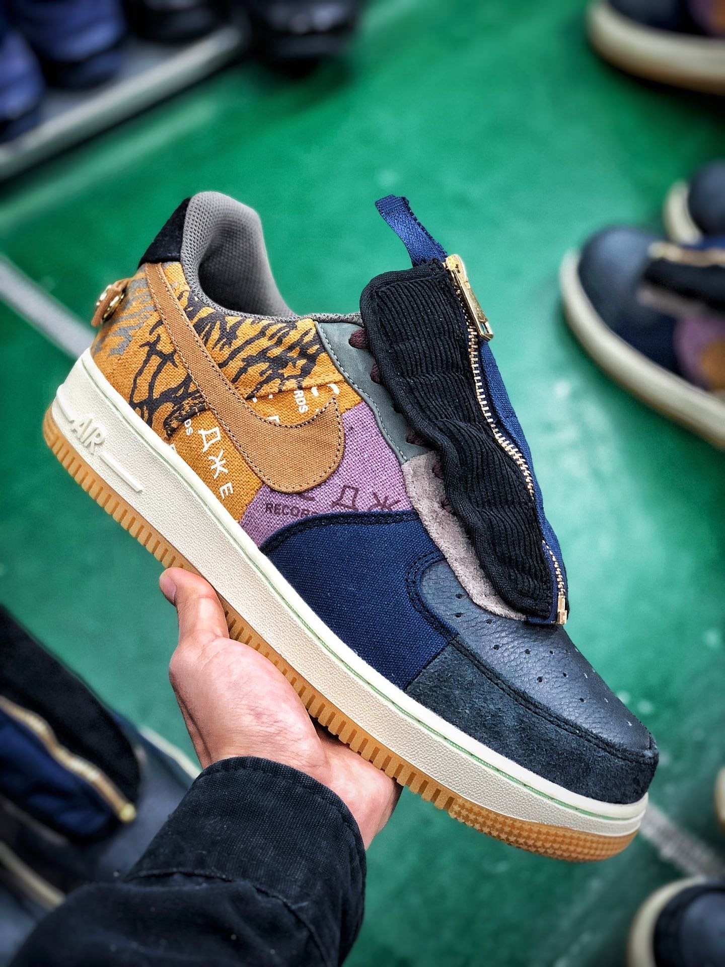 Travis Scott x Nike Air Force 1 - whatever on 