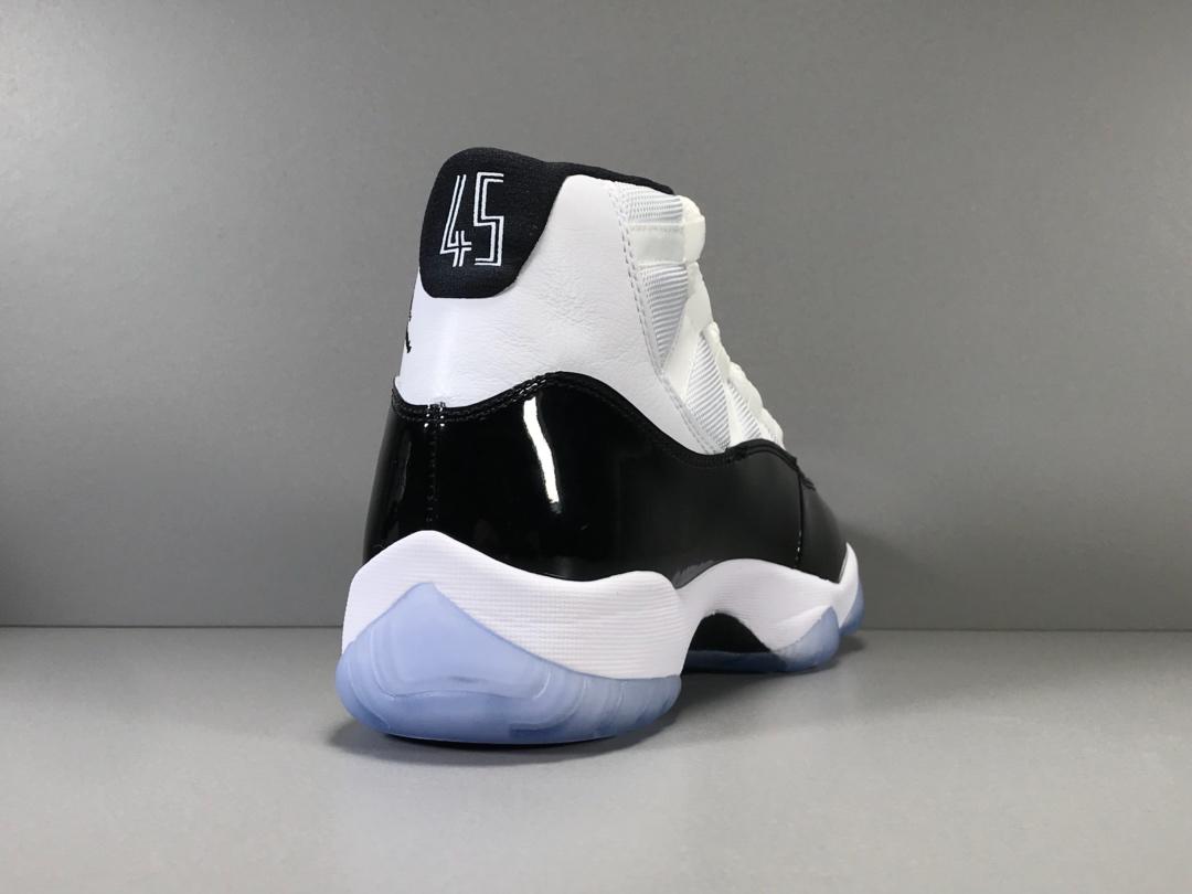 Air Jordan 11 Concord - whatever on 