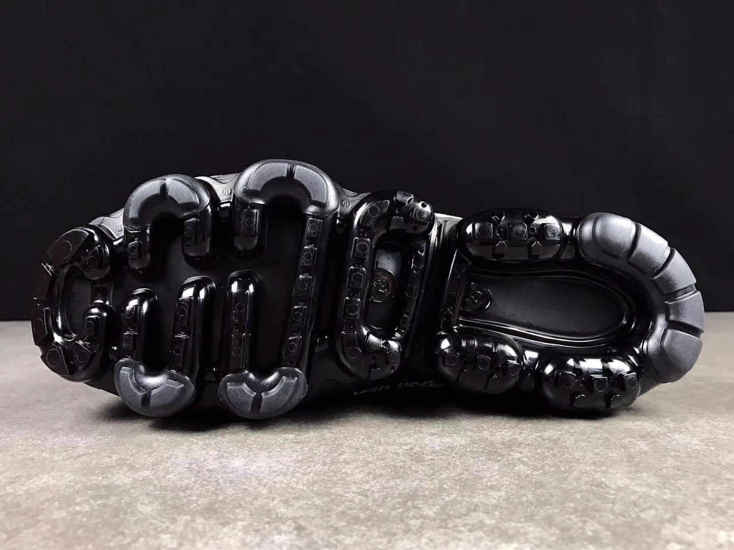 Vapormax Flyknit x Off-white - whatever on 