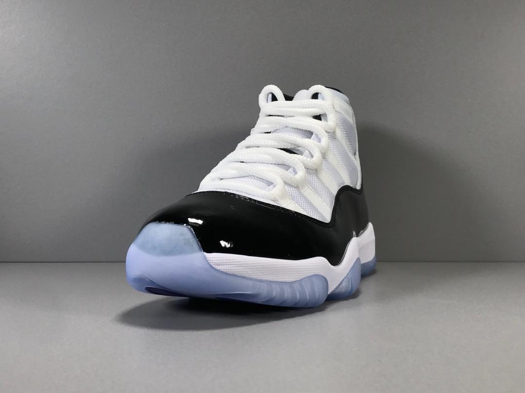 Air Jordan 11 Concord - whatever on 