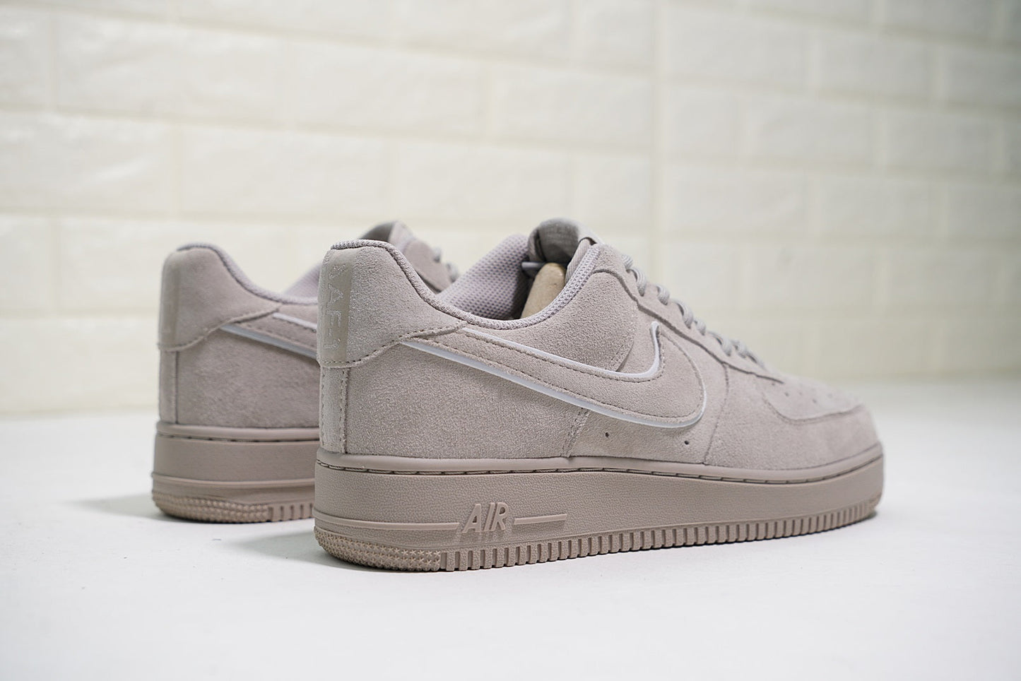 Air Force 1 07 LV8 Suede 2018 - whatever on 